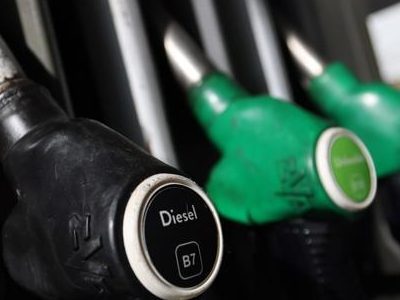 La OPEP+ decide mantener congelada su oferta de petróleo en noviembre