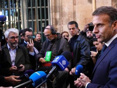 Macron, frente al "riesgo" de más disturbios: Francia necesita calma, no una espiral violenta